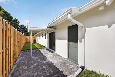 665 W 7th Street, Riviera Beach, FL 33404 - Photo 51