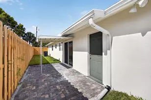 665 W 7th St, Riviera Beach, FL 33404 - Photo 51
