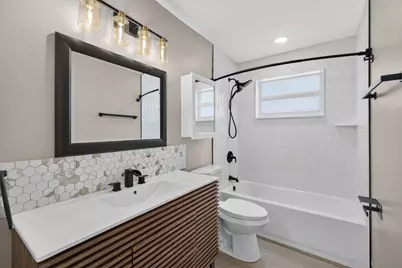 665 W 7th Street, Riviera Beach, FL 33404 - Photo 27