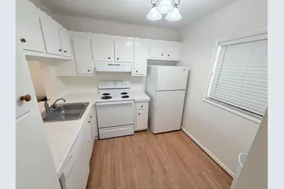 9230 Lagoon Place #110, Davie, FL 33324 - Photo 3