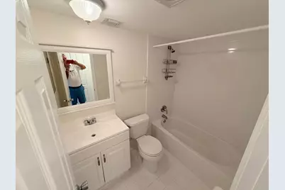 9230 Lagoon Place #110, Davie, FL 33324 - Photo 9
