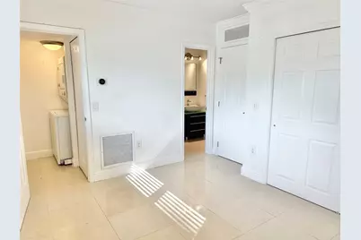 660 NE 11th Avenue #202, Fort Lauderdale, FL 33304 - Photo 9