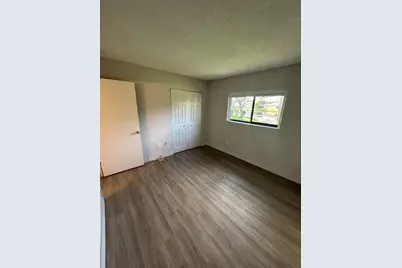 450 W Palm Cir Circle W #103, Pembroke Pines, FL 33025 - Photo 9