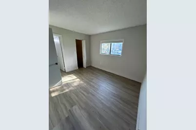 450 W Palm Cir Circle W #103, Pembroke Pines, FL 33025 - Photo 11