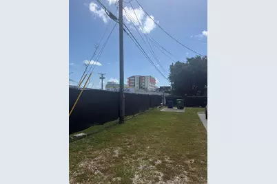 7803 NW 8th Avenue, Miami, FL 33150 - Photo 23