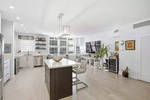 4747 Collins Ave, Miami Beach, FL 33140 - Photo 5
