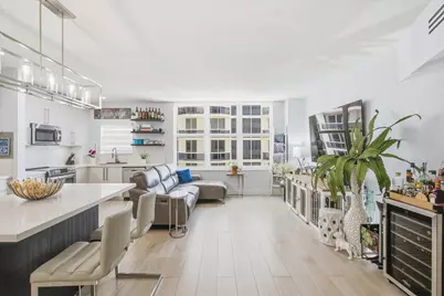 4747 Collins Avenue #1109, Miami Beach, FL 33140 - Photo 11
