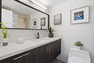 4747 Collins Ave, Miami Beach, FL 33140 - Photo 21