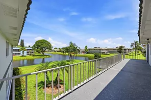 383 Saxony Ln, Delray Beach, FL 33446 - Photo 3