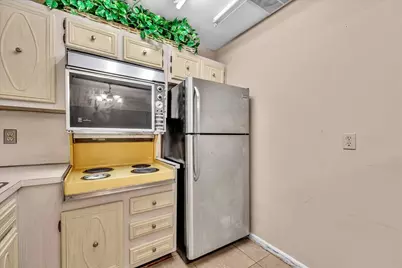 180 Cypress Club Drive #816, Pompano Beach, FL 33060 - Photo 23