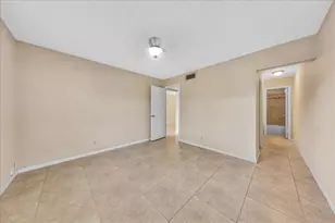 180 Cypress Club Dr, Pompano Beach, FL 33060 - Photo 29
