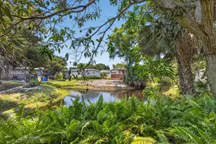 170 Maple Ave W, Palm Beach Gardens, FL 33410 - Photo 47