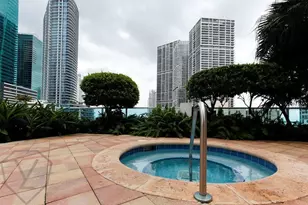 41 SE 5th St, Miami, FL 33131 - Photo 11
