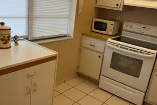 2649 NW 48th Terrace, Lauderdale Lakes, FL 33313 - Photo 17