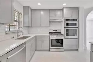 2410 NW 137th Terrace, Sunrise, FL 33323 - Photo 9