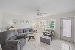 111 Doolen Ct, North Palm Beach, FL 33408 - Photo 3