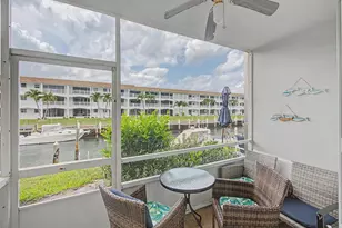 111 Doolen Ct, North Palm Beach, FL 33408 - Photo 9