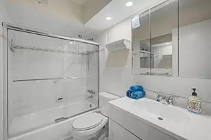 111 Doolen Ct, North Palm Beach, FL 33408 - Photo 11