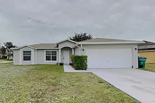 1711 SW Gloria Ln, Port Saint Lucie, FL 34953 - Photo 1