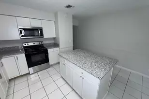 3854 Van Cott St, West Palm Beach, FL 33403 - Photo 3