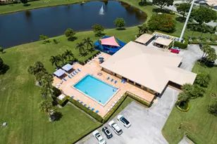 5385 Eagle Lake Dr, Palm Beach Gardens, FL 33418 - Photo 19