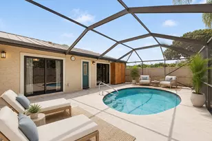 5385 Eagle Lake Dr, Palm Beach Gardens, FL 33418 - Photo 11