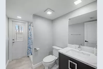 5385 Eagle Lake Drive, Palm Beach Gardens, FL 33418 - Photo 13