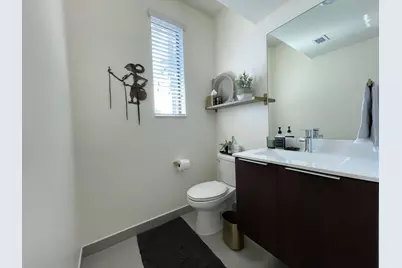 4713 NW 84th Court, Doral, FL 33166 - Photo 13