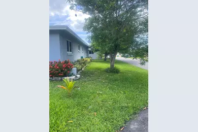 5706 NW 68th Terrace, Tamarac, FL 33321 - Photo 23