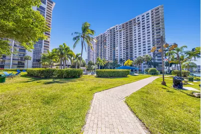 18181 NE 31st Court #804, Aventura, FL 33160 - Photo 23