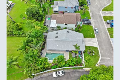 5591 SW 99th Avenue, Cooper City, FL 33328 - Photo 27