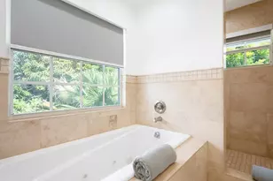1940 Harbourview Dr, Fort Lauderdale, FL 33316 - Photo 23