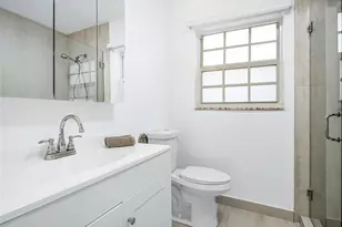 1940 Harbourview Dr, Fort Lauderdale, FL 33316 - Photo 25