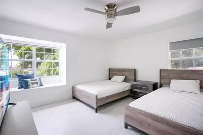 1940 Harbourview Drive, Fort Lauderdale, FL 33316 - Photo 29