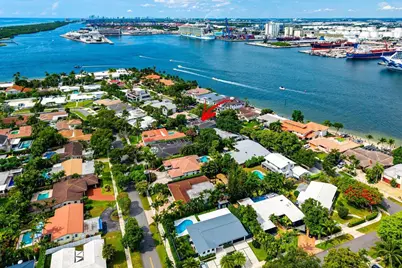 1940 Harbourview Drive, Fort Lauderdale, FL 33316 - Photo 47