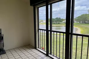 315 Palmwood Pl, Boca Raton, FL 33431 - Photo 15