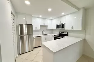 418 Pine Glen Ln, Greenacres, FL 33463 - Photo 3