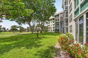 3960 Oaks Clubhouse, Pompano Beach, FL 33069 - Photo 35