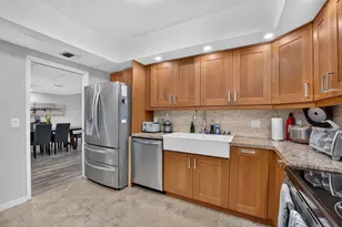 3960 Oaks Clubhouse, Pompano Beach, FL 33069 - Photo 5