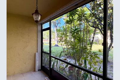 400 18th Street #B4, Vero Beach, FL 32960 - Photo 9