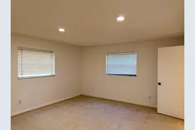 400 18th Street #B4, Vero Beach, FL 32960 - Photo 7