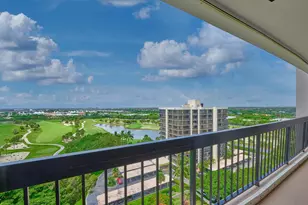 2425 Presidential Way, West Palm Beach, FL 33401 - Photo 25