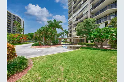 2425 Presidential Way #1405, West Palm Beach, FL 33401 - Photo 39