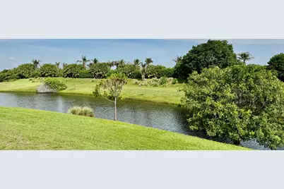 117 SE Via Marbella, Port Saint Lucie, FL 34984 - Photo 3