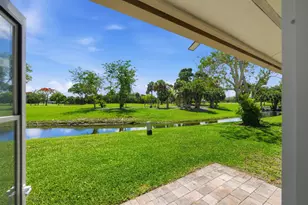 180 Par Dr, Royal Palm Beach, FL 33411 - Photo 25