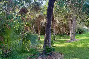198 Hampton Cir, Jupiter, FL 33458 - Photo 7