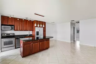 2881 NE 32nd St, Fort Lauderdale, FL 33306 - Photo 13