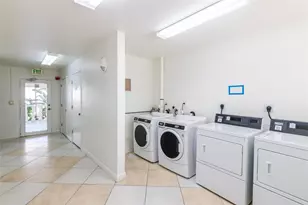 2881 NE 32nd St, Fort Lauderdale, FL 33306 - Photo 29