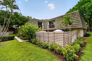 1519 15th Terrace, Palm Beach Gardens, FL 33418 - Photo 3