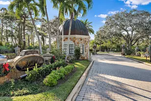 5112 SE Lost Lake Way, Hobe Sound, FL 33455 - Photo 3